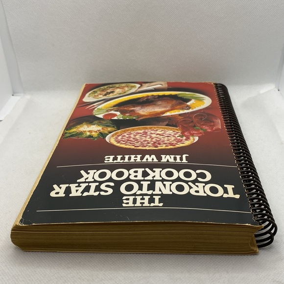 The Toronto Star Cookbook by Jim White Spiral Bound 1983 - Picture 9 of 11